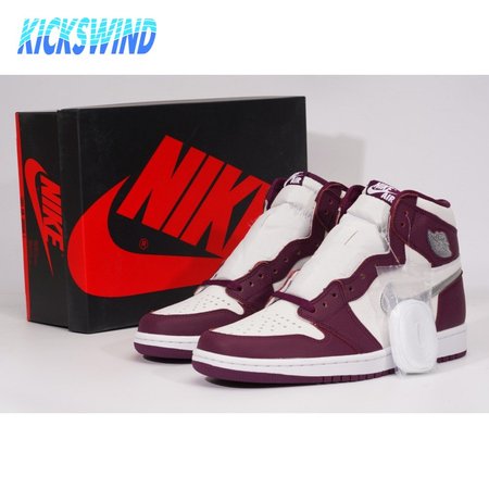 Air Jordan 1 High OG "Bordeaux" SIZE: 40-47.5