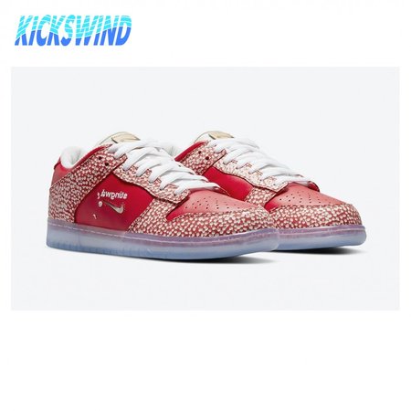 Stingwater x Dunk Low SB 'Magic Mushroom' Size 36-47.5