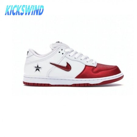 Supreme x Dunk SB Low 'Varsity Red' Size 36-46