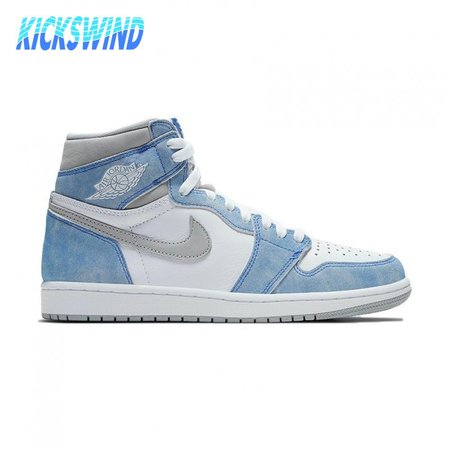 Jordan 1 Retro High OG Hyper Royal Size 36-47.5